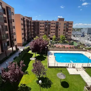  Apartamento Ole Ifema, Aeropuerto