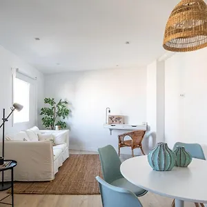  Apartamento Acogedor En Calle Alcala By Bebalmy
